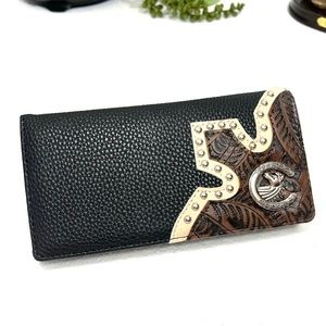 NWT AI GEAR MEN’S WALLET ALOT CARD SLOTS BIFOLD SHOE HORSE